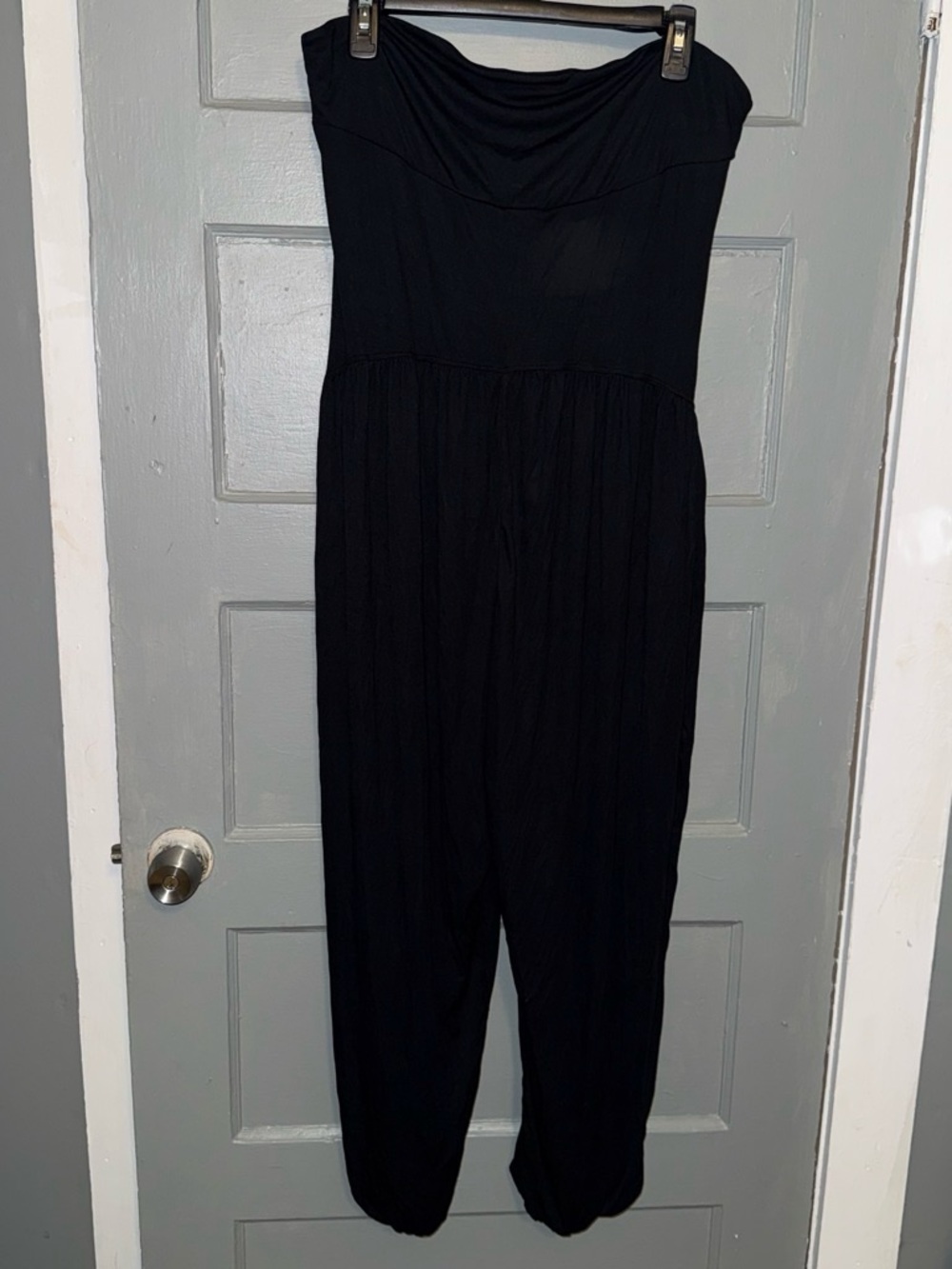 HALARA Black Strapless Jumpsuit